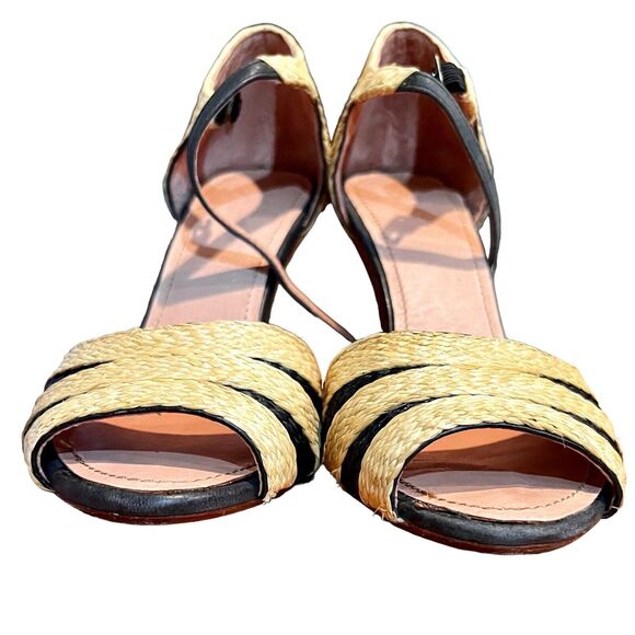 Joie Black and Tan Heels - Picture 4 of 10